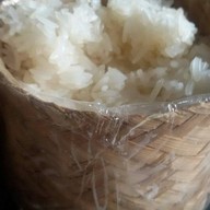 ร้านอาหารยามแลง