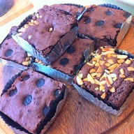 good day tasty coffee & cake
