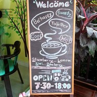 In-train Cafe’