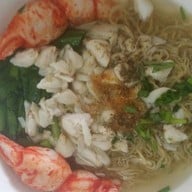 ก๋วยเตี๋ยวลูกชิ้นปลาจ่าฤทธิ์