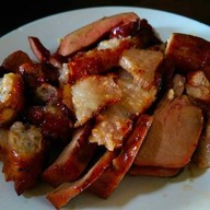 ร้านอาหารยามแลง