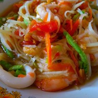 ร้านอาหารยามแลง