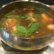 จุ่มแซบฮัท เซ็นทรัลมารีน่า