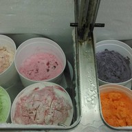 BUD'S ice cream ปั๊มไทยออยล์ ศรีราชา