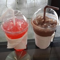 Bann Ice Bakery & Coffee