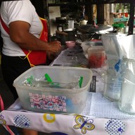 ข้าวต้ม-ต้มเส้น(ปากซอย)