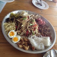 ส้มตำพันเสด็จ