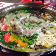 เป๋าตุงถุงตัง บุพเฟต์สุกี้และไอศกรีมนานาชาติ