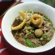 ก๋วยเตี๋ยวเรือลูกทุ่งริมทาง คลอง 14