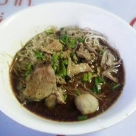 ก๋วยเตี๋ยวเรือลูกทุ่งริมทาง คลอง 14