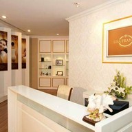 Lisa Frances Clinic And Medical Spa เกษรวิลเลจ