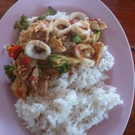 อาหารตามสั่ง คุณนุช