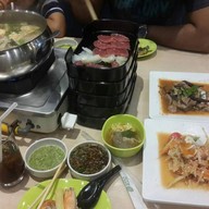 จุ่มแซบฮัท เซ็นทรัลมารีน่า