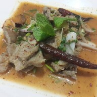 จุ่มแซบฮัท เซ็นทรัลมารีน่า