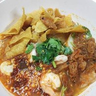 กินเตี๋ยวเจ๊นิล