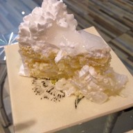 เค้กคุณเอื้อง