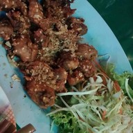 จ๊อตจักรภัทร์