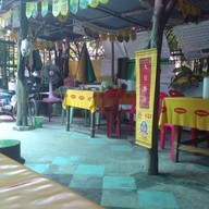 ร้านอาหารเจเรือนไผ่