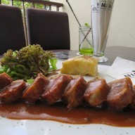 Niche Cafe' เดอะไนน์