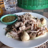 ก๋วยเตี๋ยวเรือกุสี