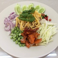 สุขเกษม ข้าวหมูแดงหมูกรอบ