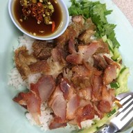 ลัคกี้โภชนา