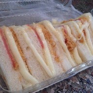 กาแฟ ขนมปัง วัดปากน้ำ