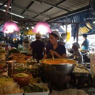 ข้าวแกงครัวป้าวิไล