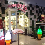 sweets & pasta paradise