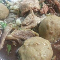 ก๋วยเตี๋ยวลุงศักดิ์