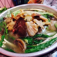 น้องโบว์หมูกะทะ