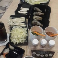 จุ่มแซบฮัท เซ็นทรัลมารีน่า