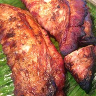 โกหกหมู ตลาดหัวหิน