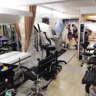 Golden Scissors Nail Spa & Hair Salon