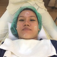 La Grace Clinic เซ็นทรัลชิดลม