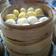 ซาลาเปาทับหลี ประกายจันทร์ ประชาอุทิศ (ตลาด61)