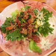 ลาบทูน่า