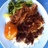 ร้านข้าวขาหมูศรีนวล