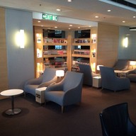 United Club Lounge