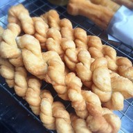 หมี่หุ้น กระดูกหมู