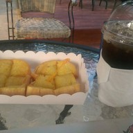 Afternoon Coffee By Bow