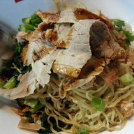 กิมจูบะหมี่ทองคำ บ้านบึง