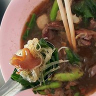 ก๋วยเตี๋ยวเรือโกเหลียง มหาสารคาม