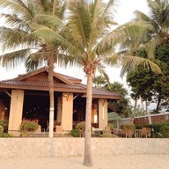 กุยบุรีโฮเต็ลแอนด์รีสอร์ท