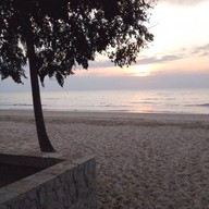 กุยบุรีโฮเต็ลแอนด์รีสอร์ท