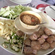 ไทยอิสานแอนด์เวียดนามพัฒนาการ