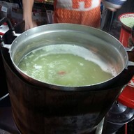 ขนมบัวลอยโบราณ (ป้าหมวย)