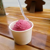 Siam Thai Fruit Icecream หลังโลตัส มอ.