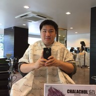 Chalachol Hair Studio ทองหล่อ