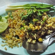 ผัดไทหมูกรอบ มาลัยแมน